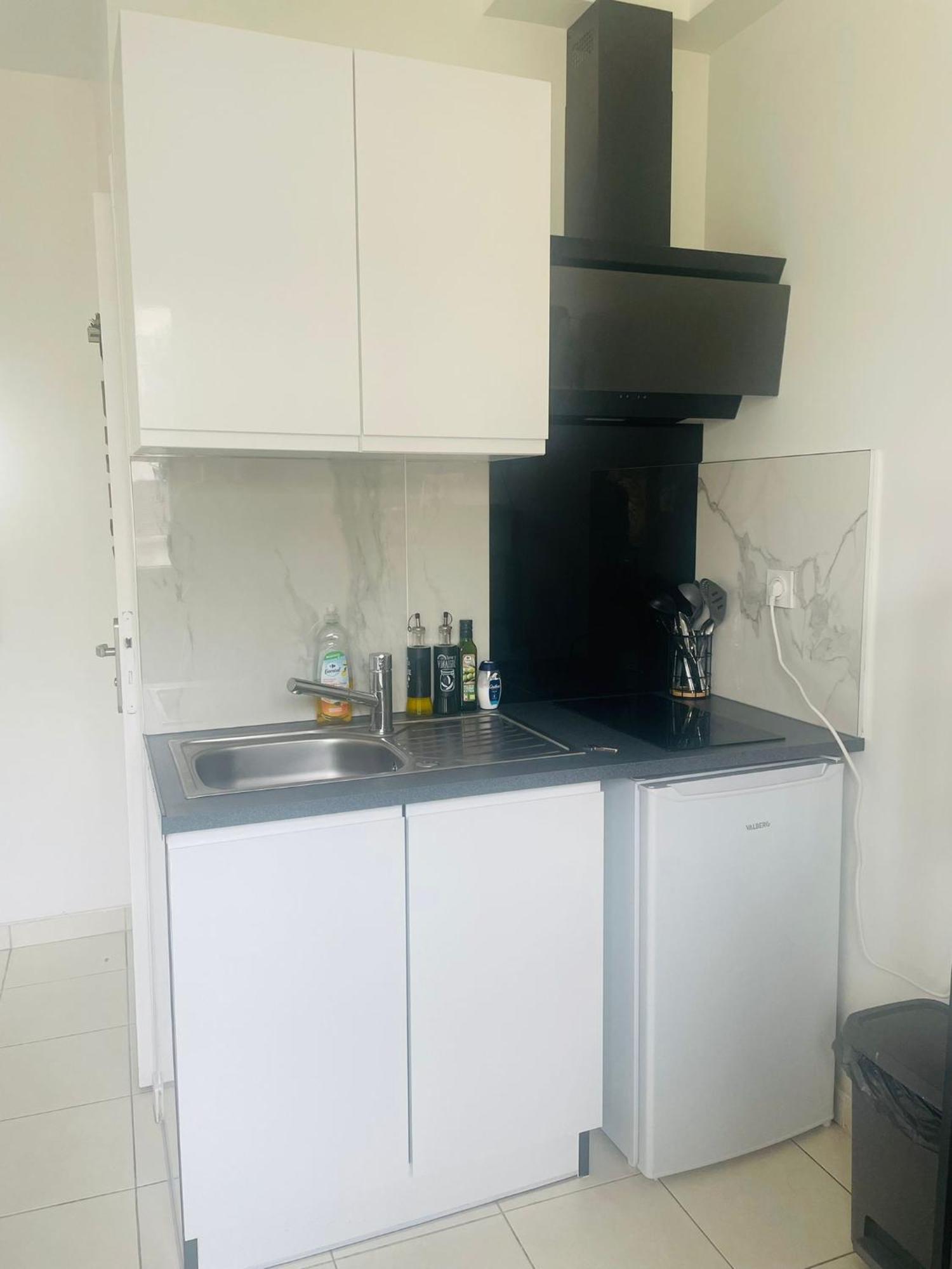 Beau Studio A 30Min De Paris Apartment Bobigny Exterior foto