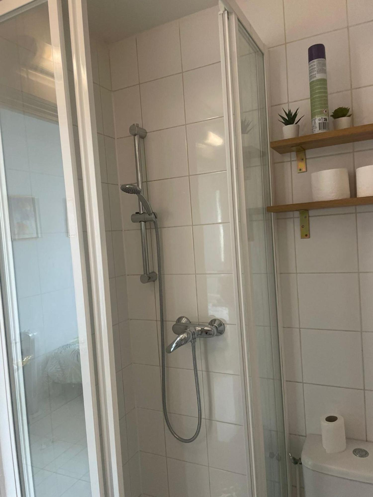 Beau Studio A 30Min De Paris Apartment Bobigny Exterior foto